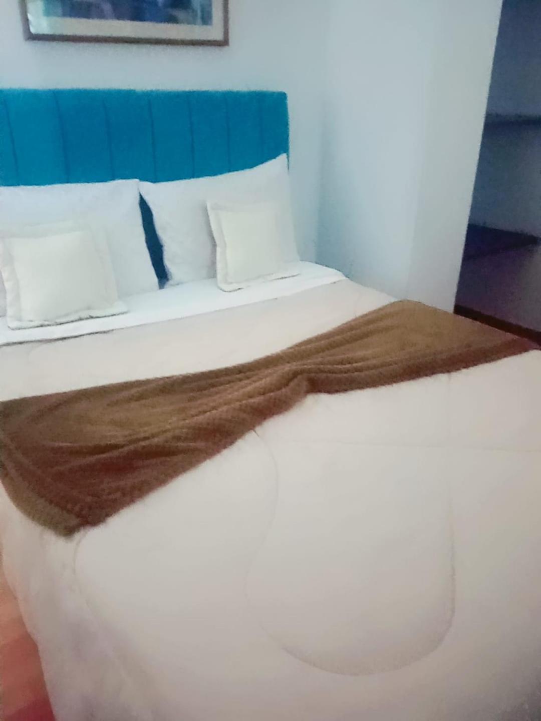 Apartamento En Corferias , Cerca Al G-12 , Al Aeropuerto , A 2 Cuadras De La Estacion Transmilenio Ciudad Universitaria Alojamiento Especial Bogotá