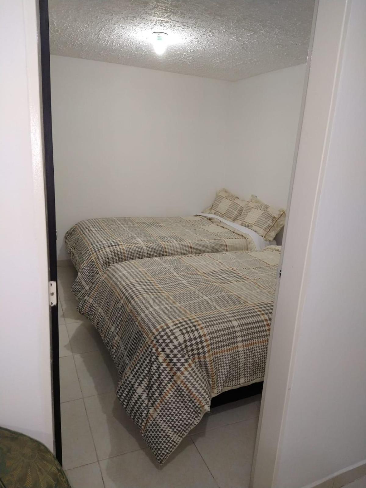 Apartamento Acogedor Pequeno E Independiente Bogotá