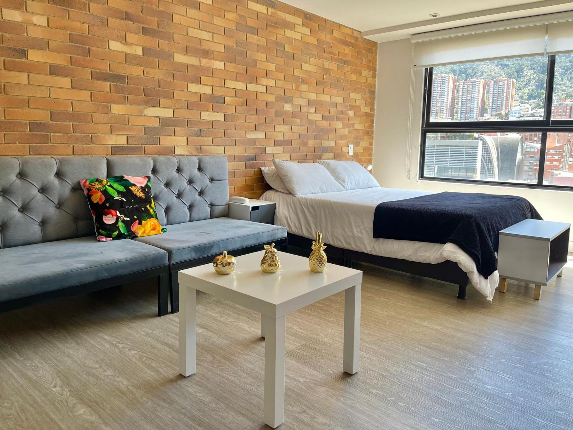 Iluminacion Vista Comodidad Wifi Y Seguridad Apartamento Bogotá