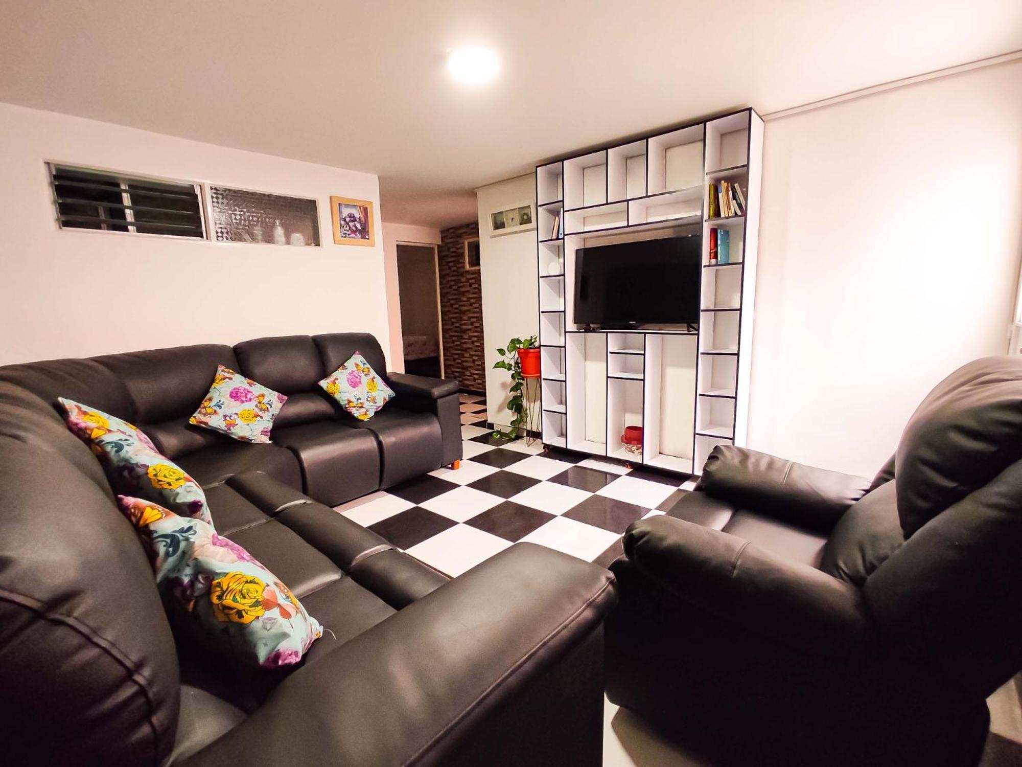 Lindo A 10 Minutos Del Aeropuerto Apartamento Bogotá