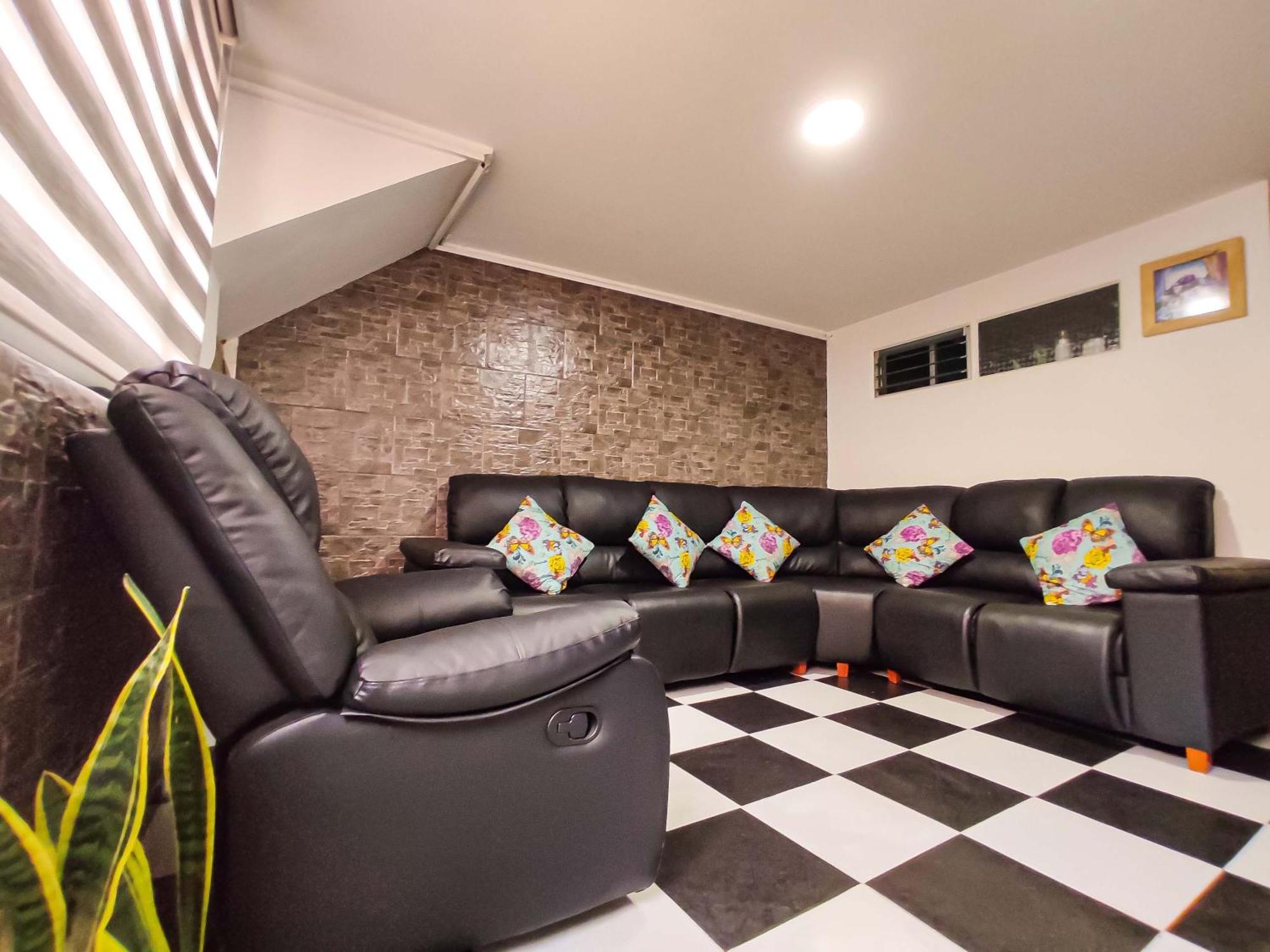 Lindo A 10 Minutos Del Aeropuerto Apartamento *