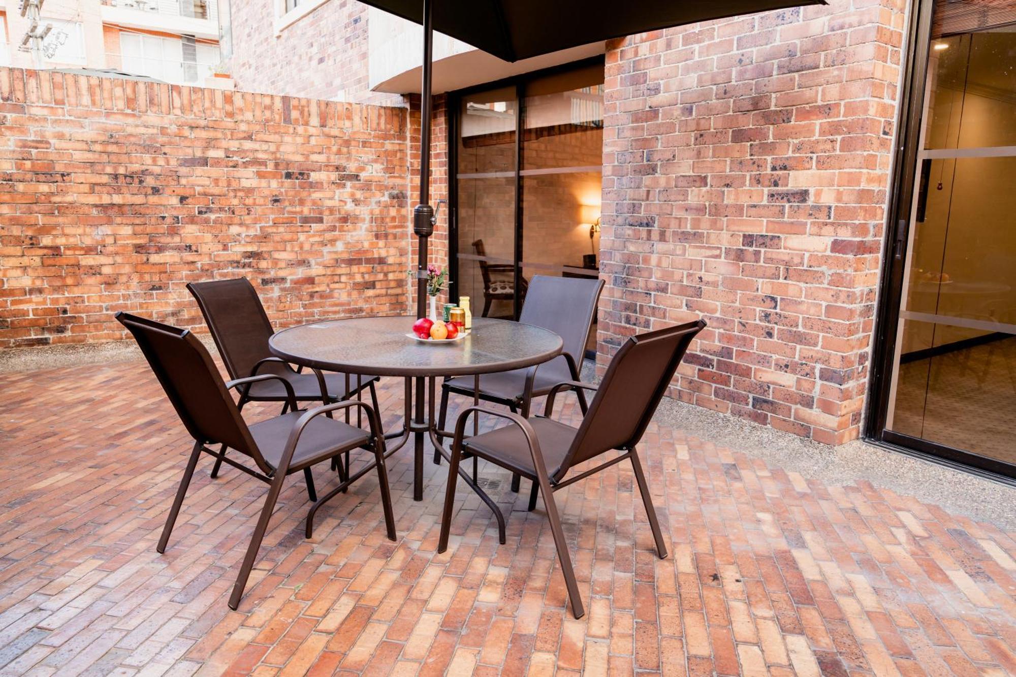 101 Park House 5*
