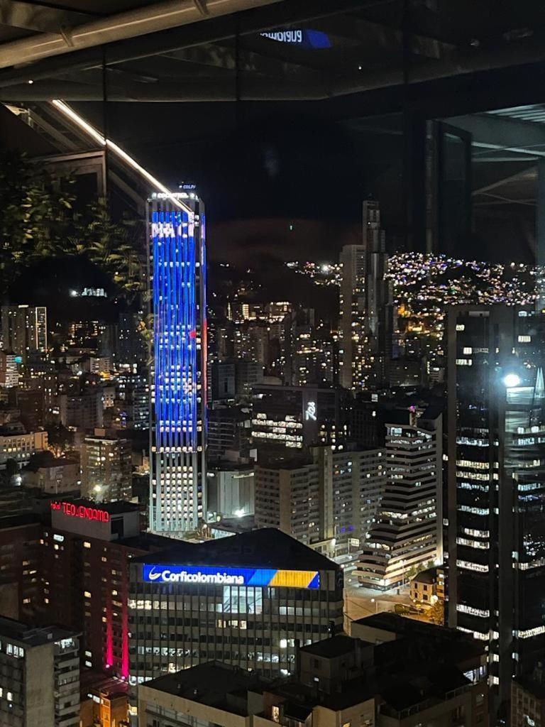 Acogedor Centro Edificio Torre Barcelona Vista Monserrate Al Lado The Spot Bogota