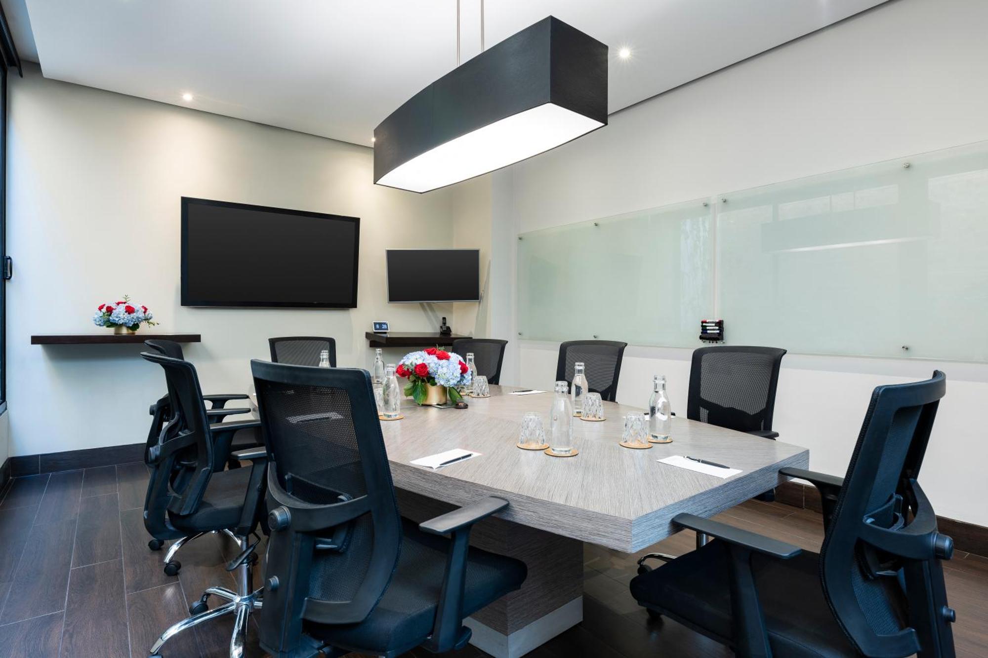 Apartahotel 93 Luxury Suites&residences