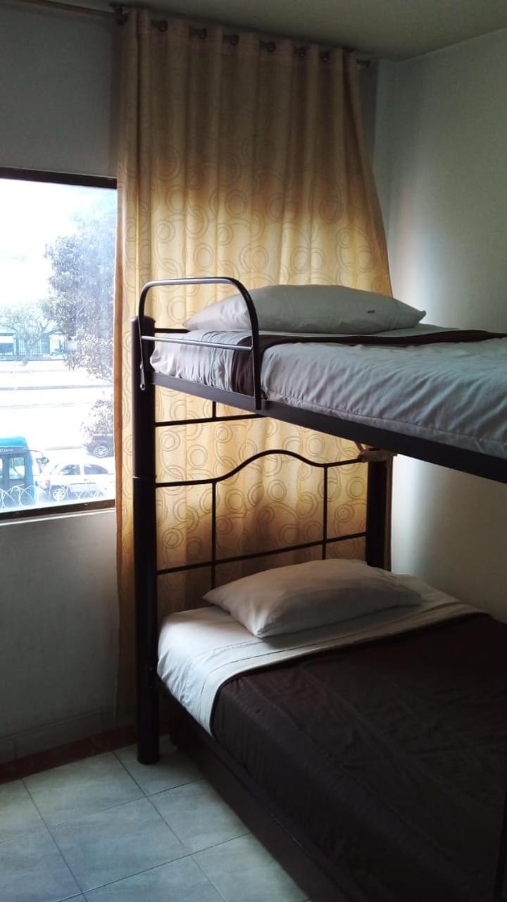 Hotel Ayenda Casa Victoria Av 30 2*