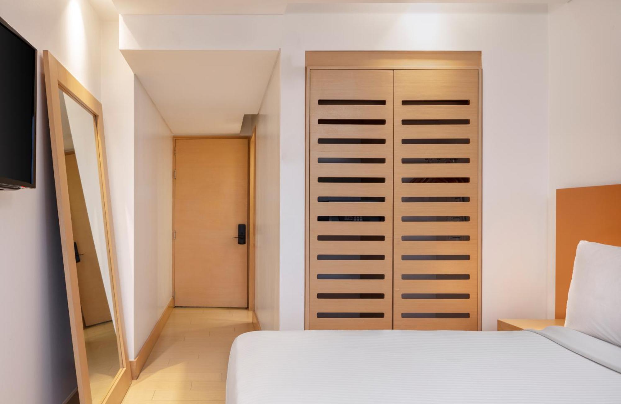 Tryp By Wyndham Embajada Hotel Bogotá