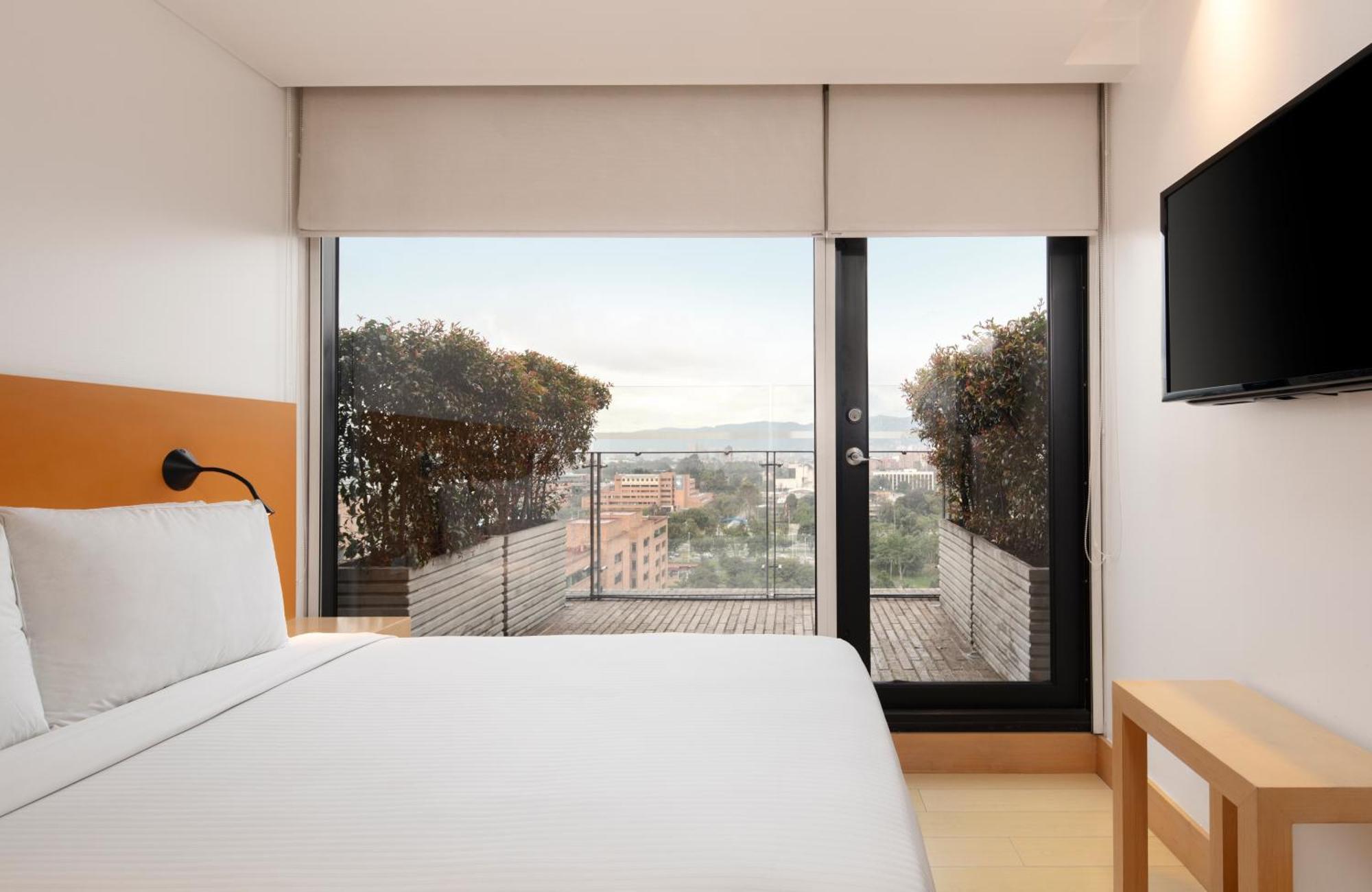 Tryp By Wyndham Embajada Bogotá