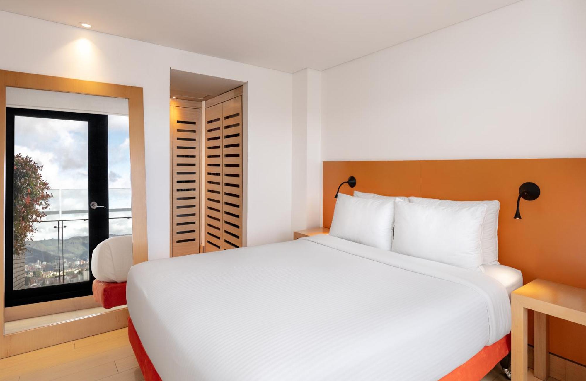 Tryp By Wyndham Embajada Bogotá