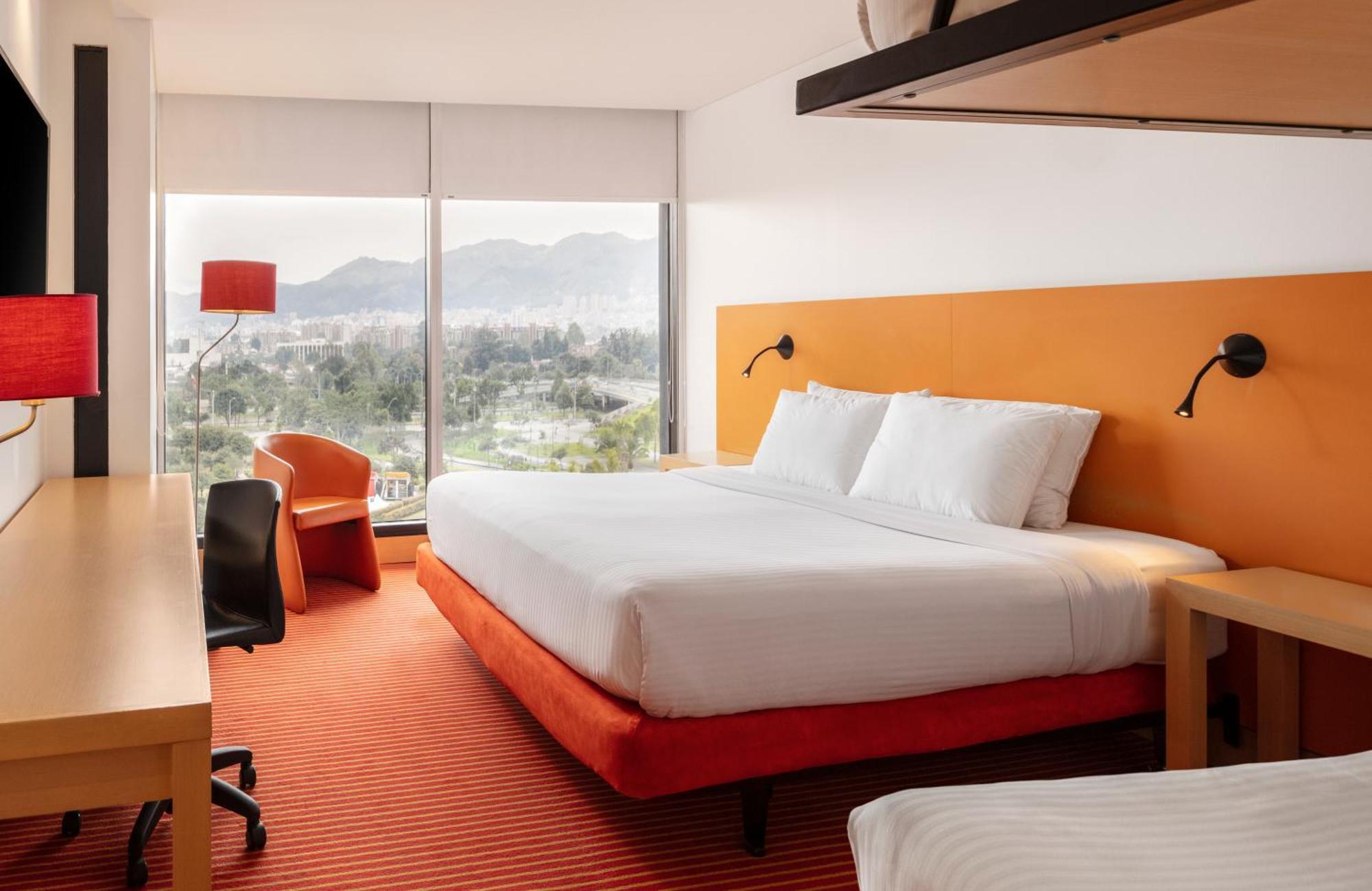 Tryp By Wyndham Embajada