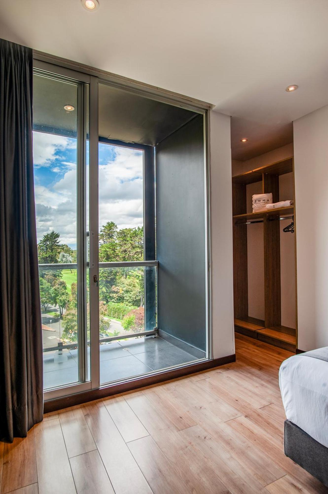 Hemma Hotel 4*