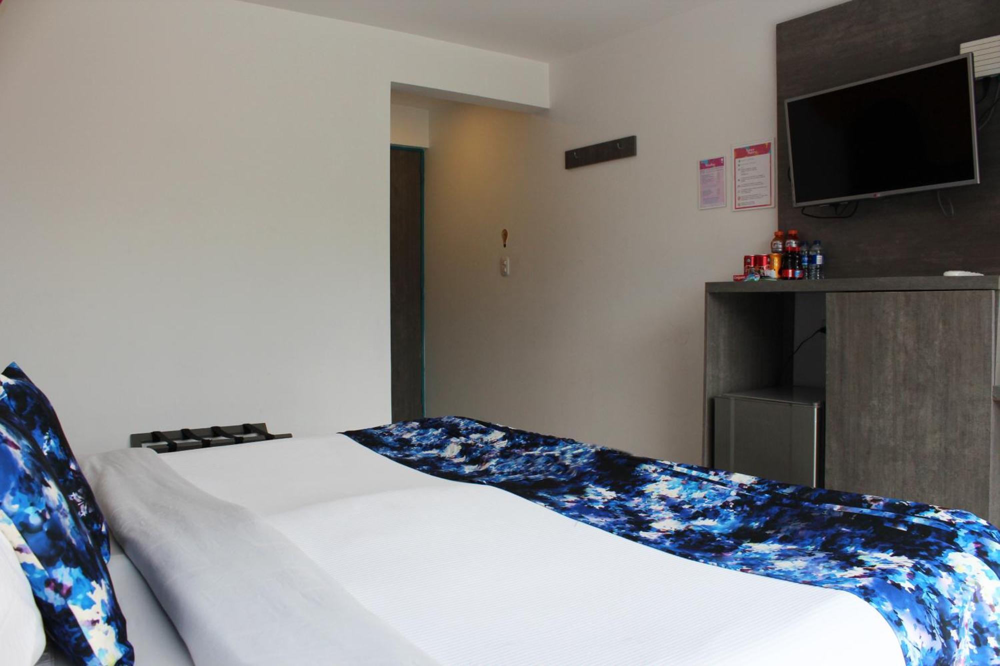 Hotel Agora 3*