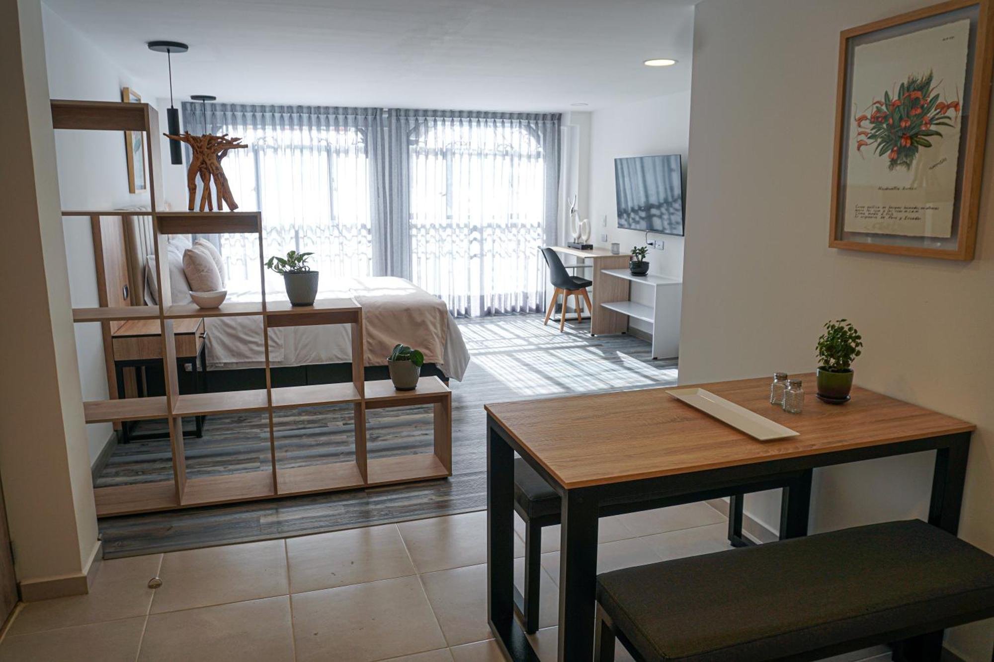 86 Apartahotel