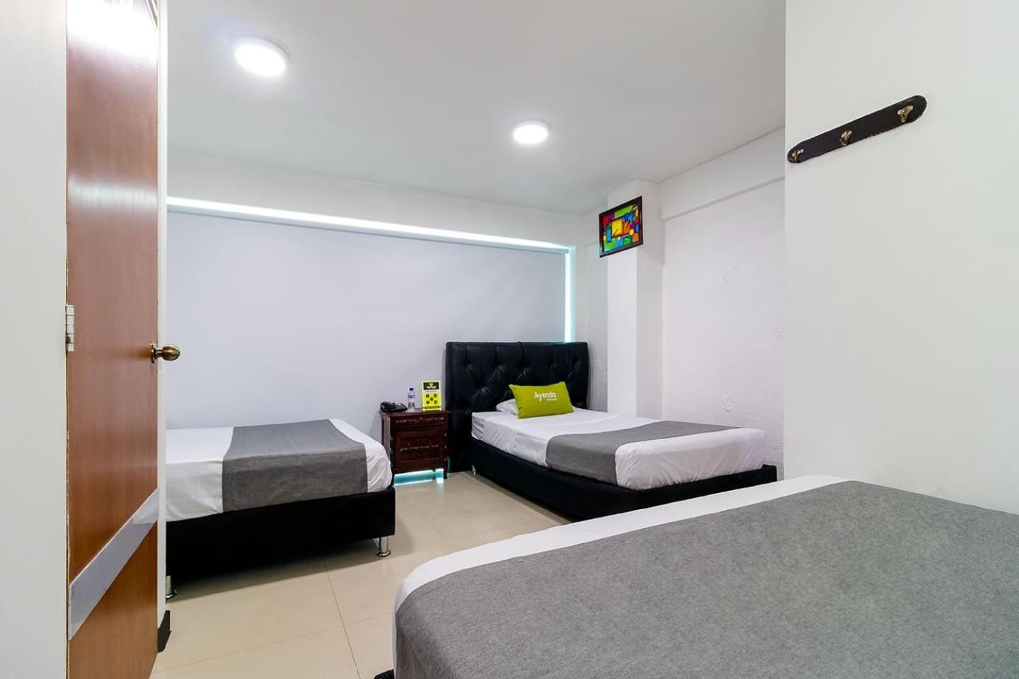 Hotel Ayenda 1067 Elite 3*