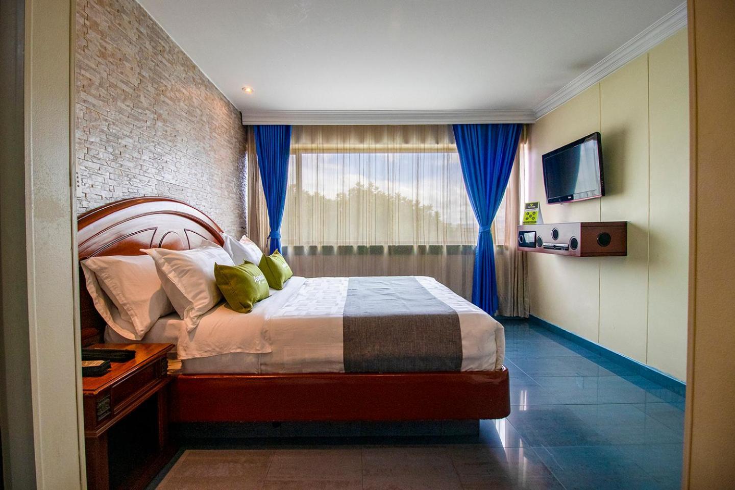 Hotel Palacio Real 3*