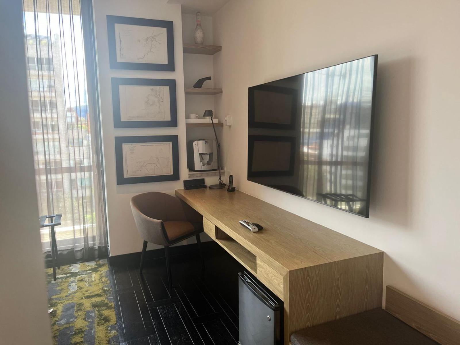 Apartahotel 8010 Urban Living- Luxury Experience
