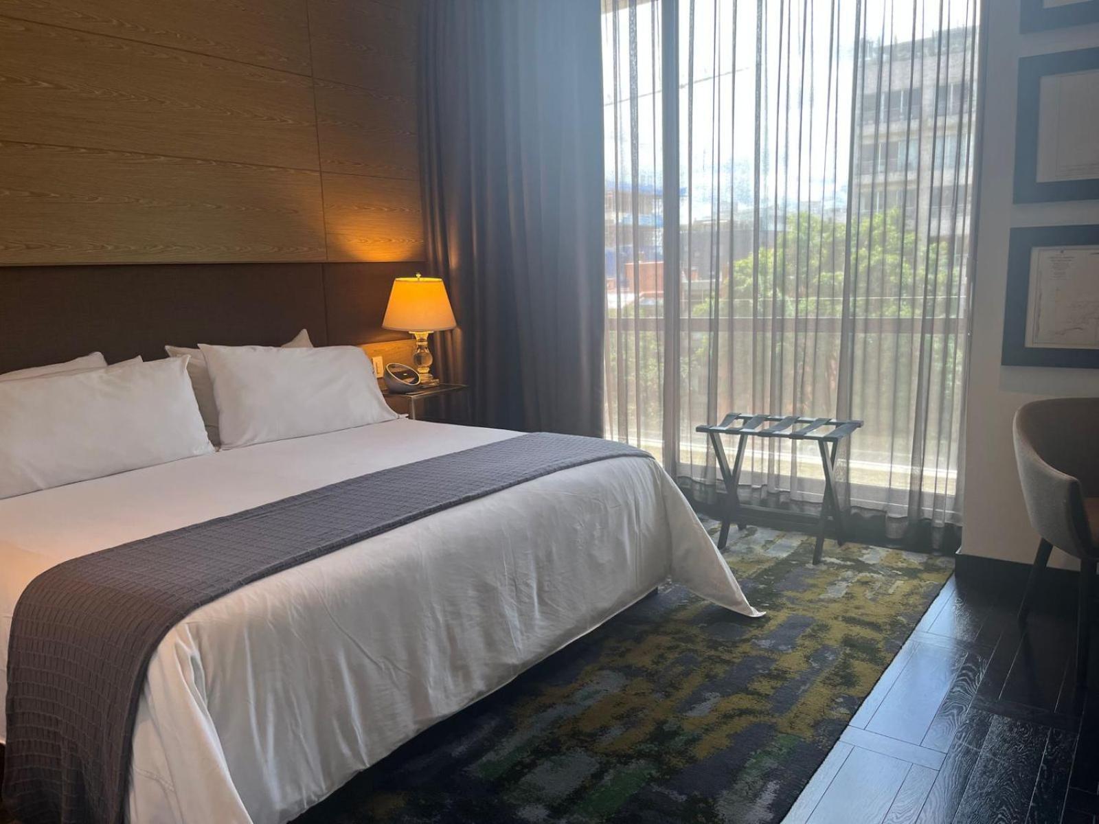 Apartahotel 8010 Urban Living- Luxury Experience 5*