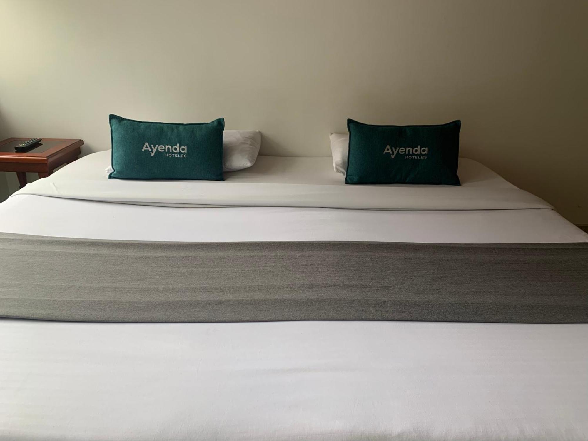 Ayenda 1052 De Normandia Hotel