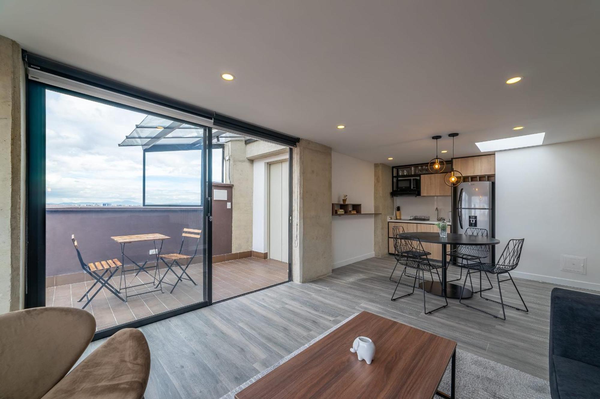 Panoramic 1br In Chapinero *