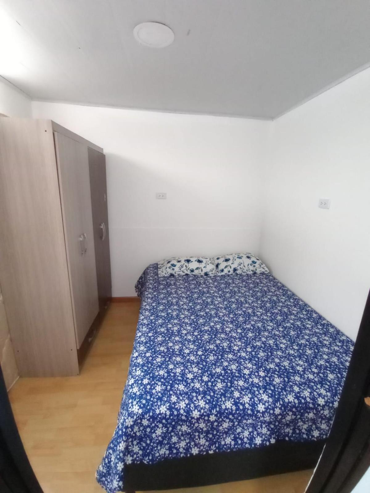 Cerca Al Club Militar Embajada Americana, Corferias Apartamento