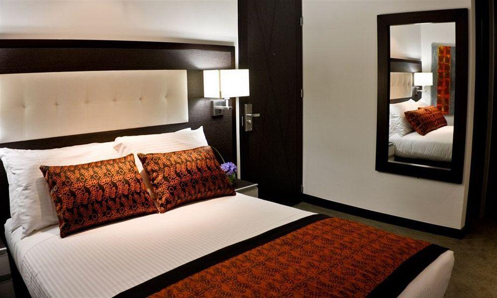 Expo Parque Bavaria Hotel 3*