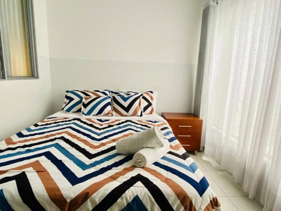 Amplio Apartamento. Campin En El Corazon De Apartamento *