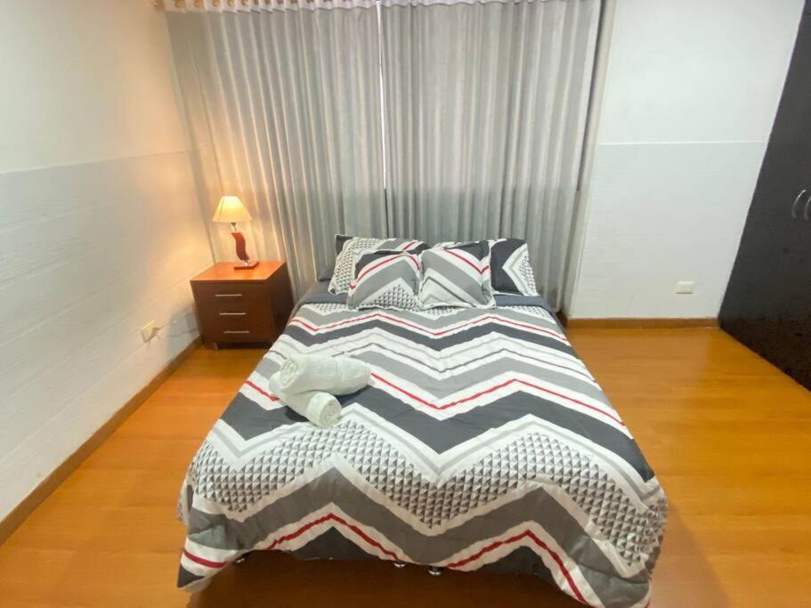 Apartamento Amplio Apartamento. Campin En El Corazon De