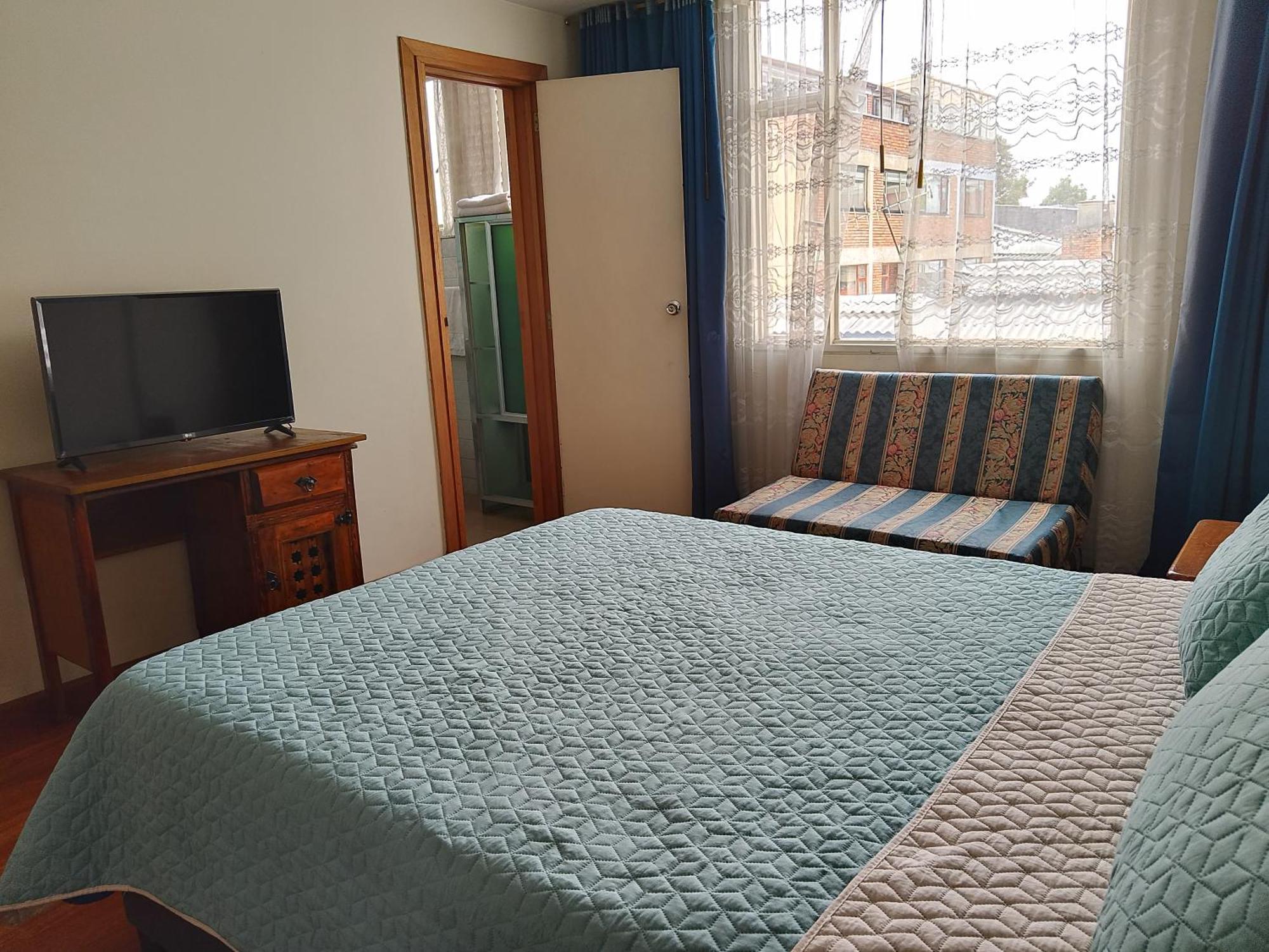 Alojate Y Descansa Habitación en casa particular Bogotá