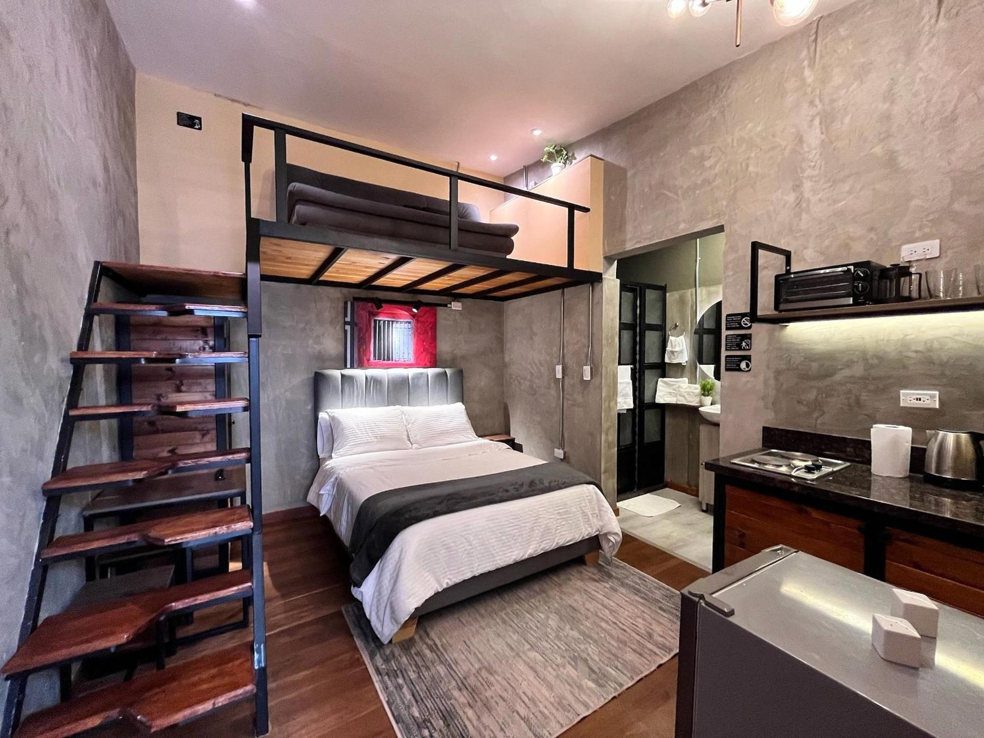 211 Aparta Studio Boutique En Mansion Siglo Xix