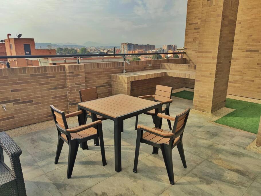 Cozy Private Loft In Country Club, Apartamento *