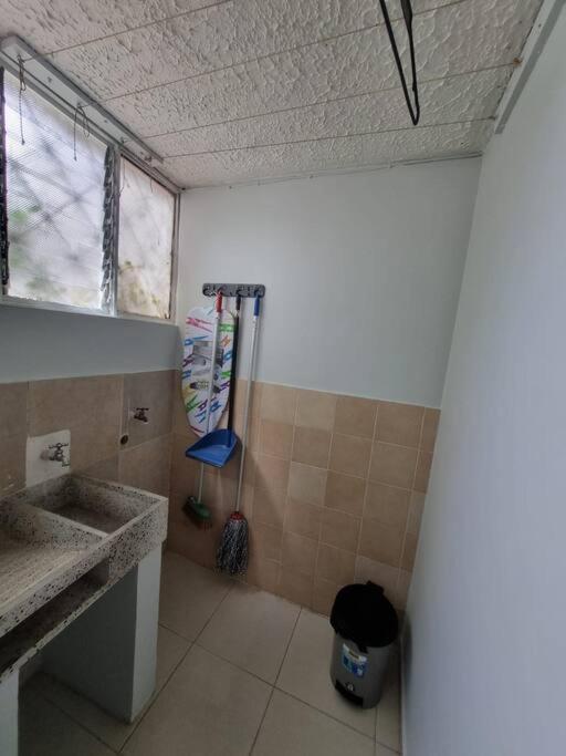 Edificio Delfines Apartamento *