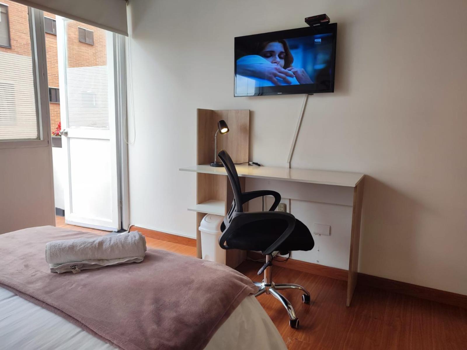 2 Bano Y Balcon Privado Unicentro Bogotá