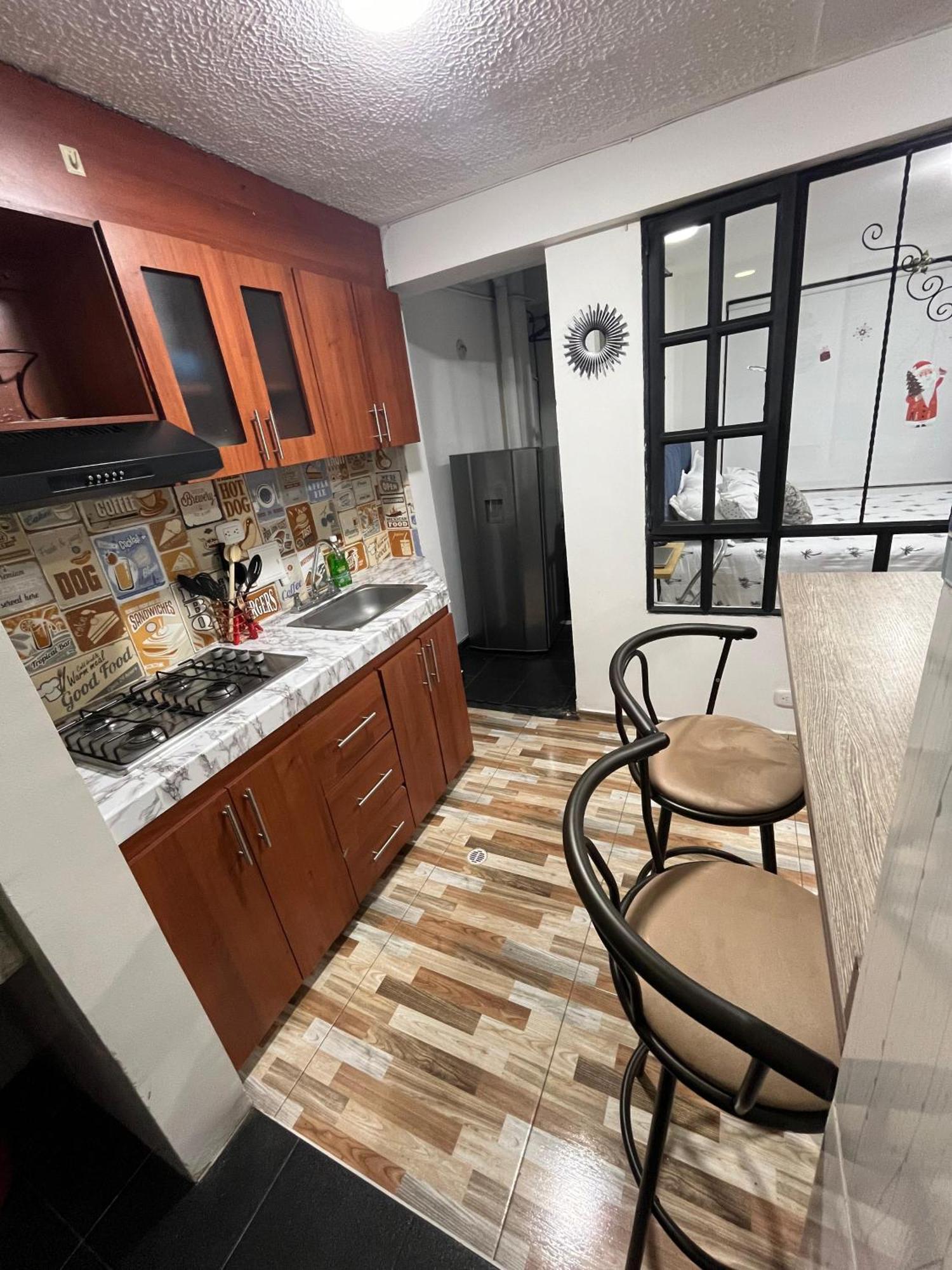 Apartamento Apartasuite Privado Cerca Al Aeropuerto Bogotá