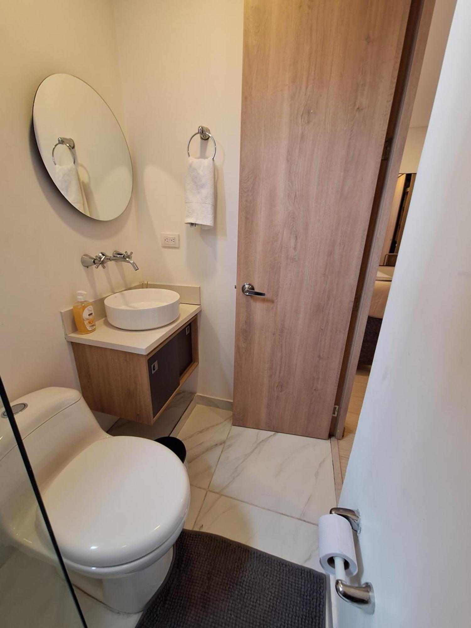 Apartamento Estudio En Edificio Con Piscina Climatizada *