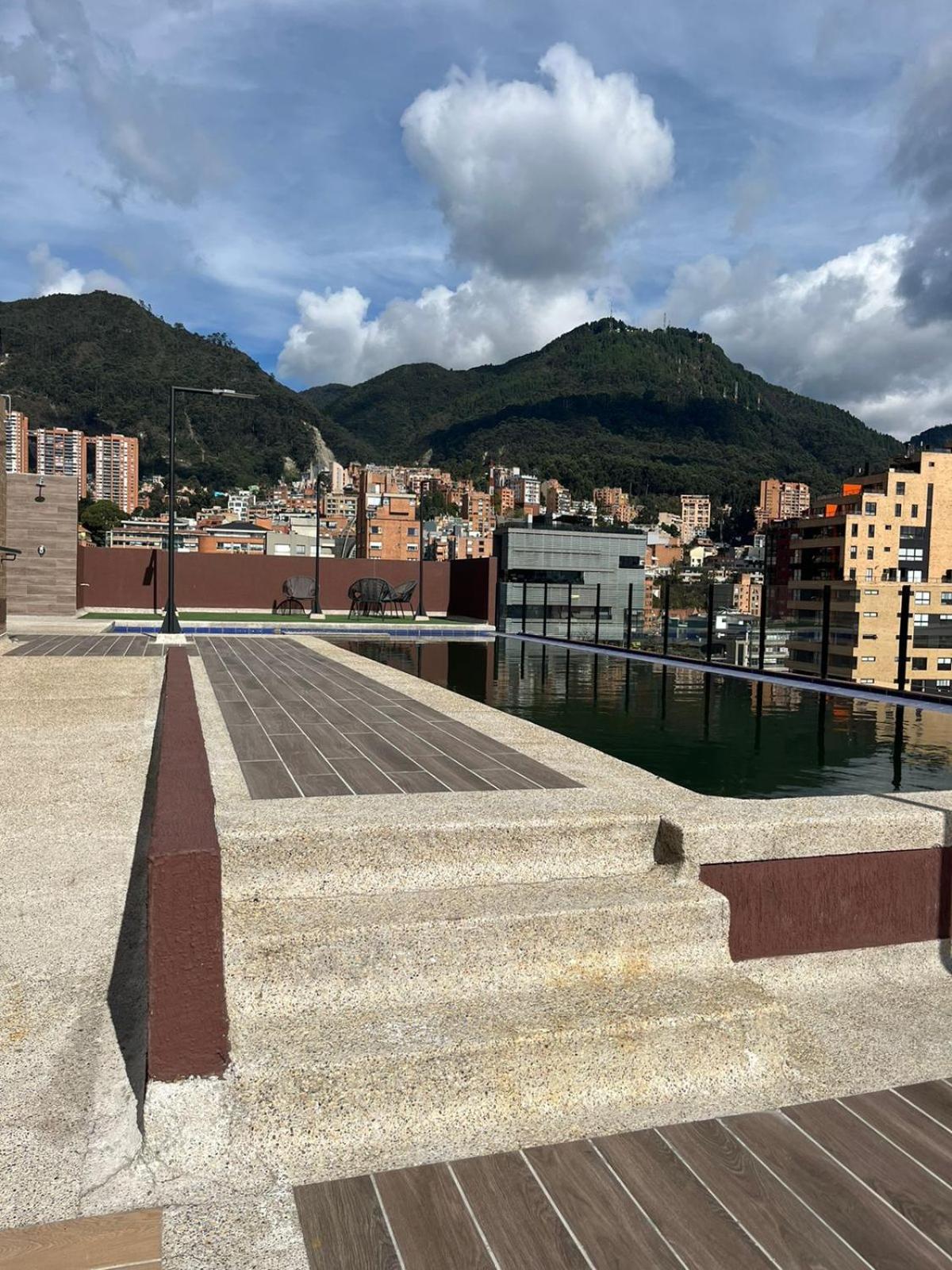 Estudio En Edificio Con Piscina Climatizada Apartamento