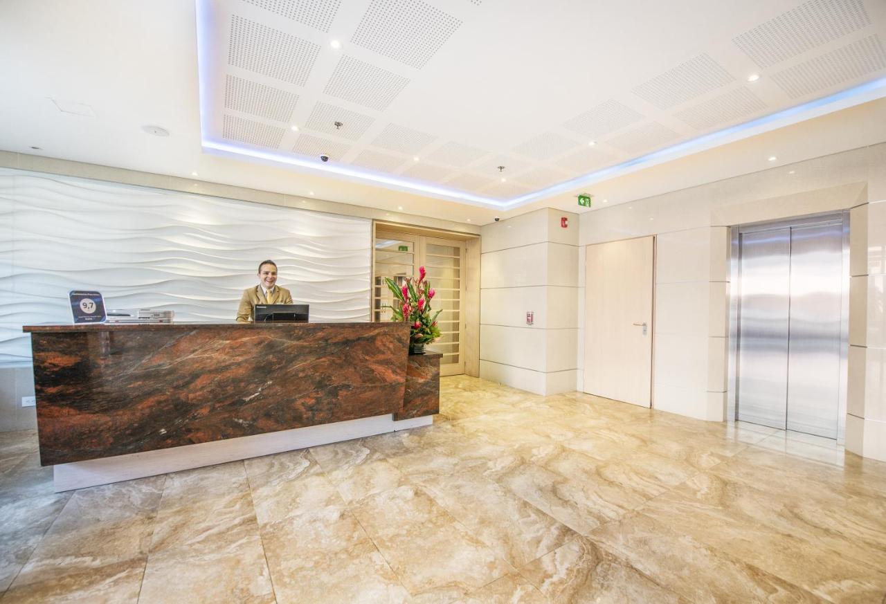 Plaza Apartahotel 4*