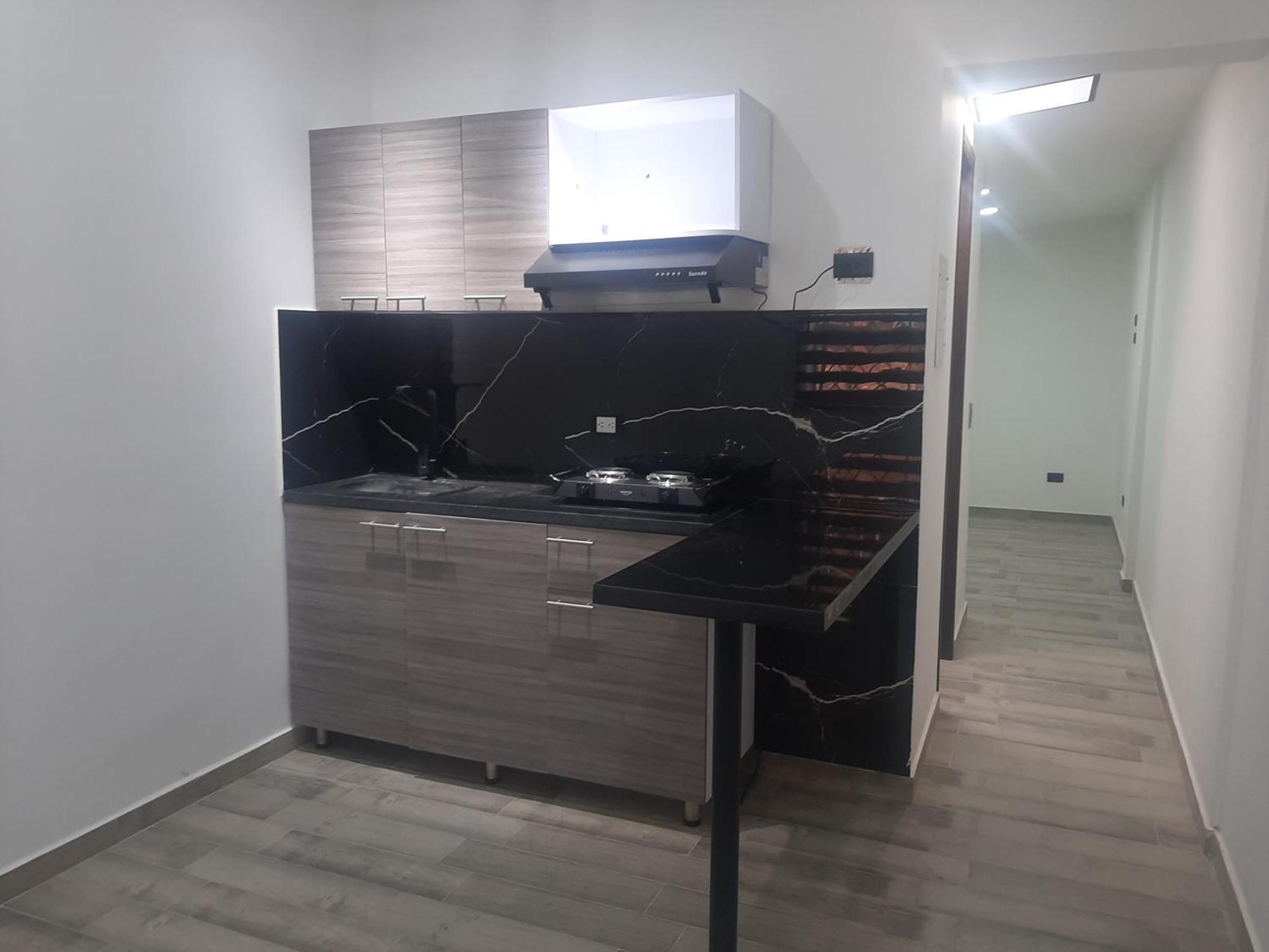 Apartamento Sector De Corferias , Y A 5 Cuadras, Embajada Americana 10 Cuadras, Cerca Al Can , G 12 , Universidad Nacional , Aeropuerto A 2 Cuadras Estacion Ciudad Universitaria Marque-tresdiecisietecincoveintisieteveintiseistreintayu *