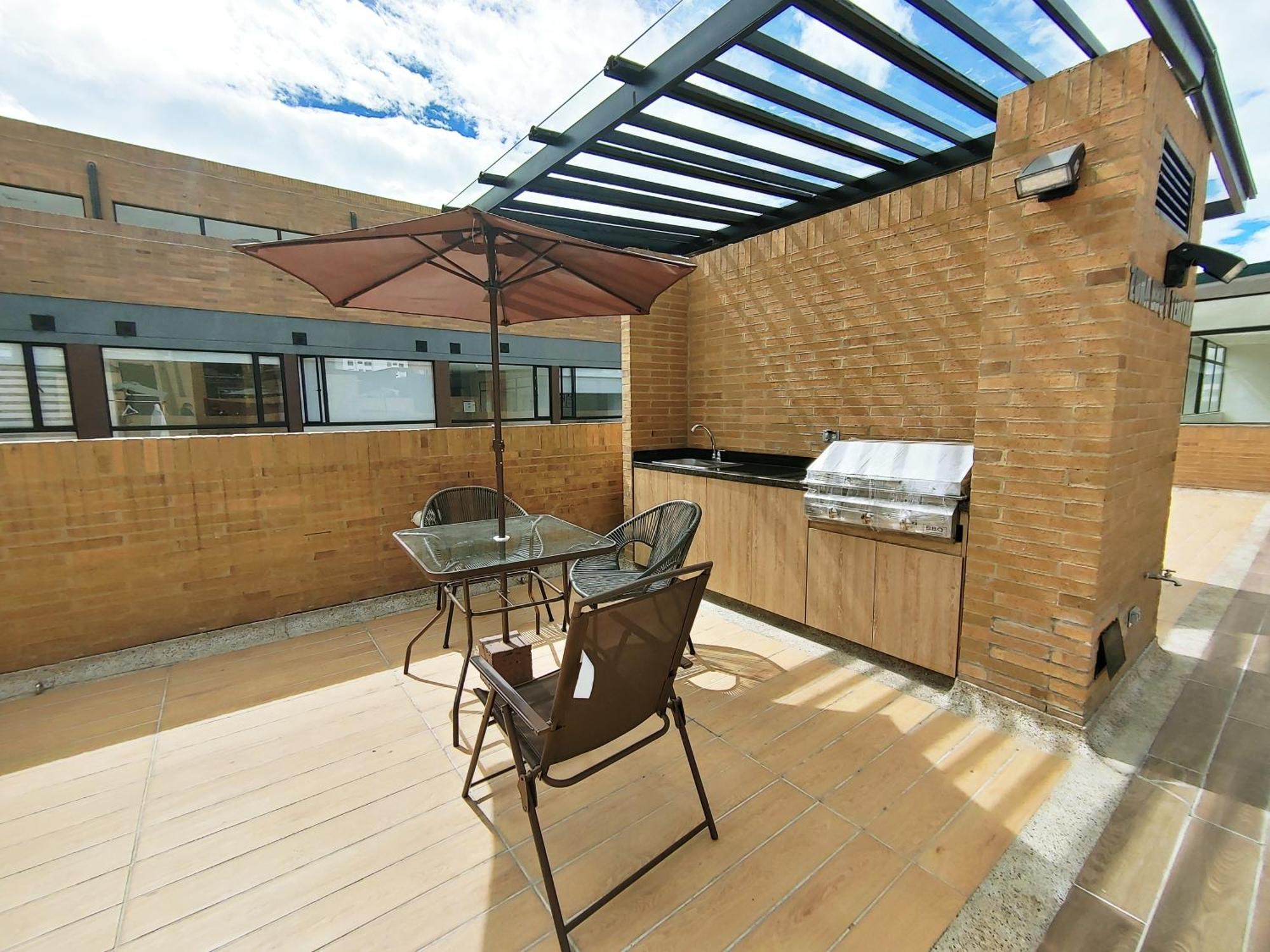 Apartamento Chapinero Apartment: Terrace And View *