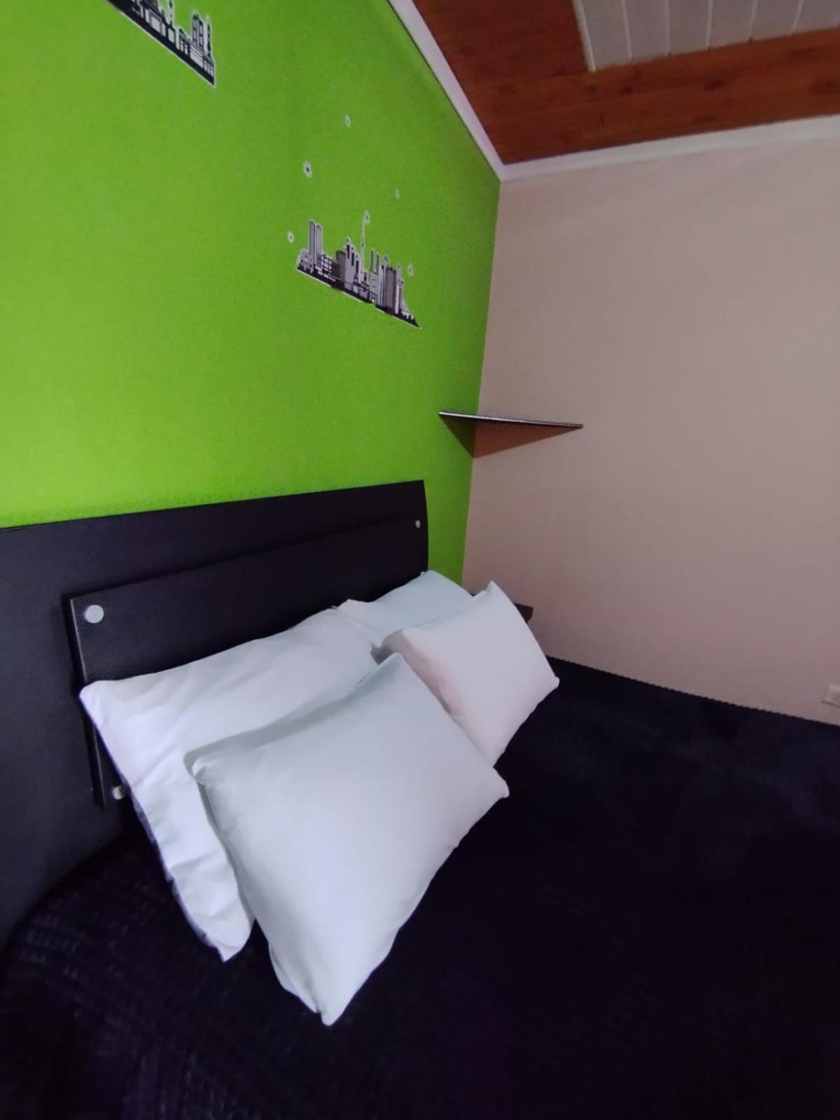 Habitación en casa particular Con Bano Privada Quiroga Bogotá