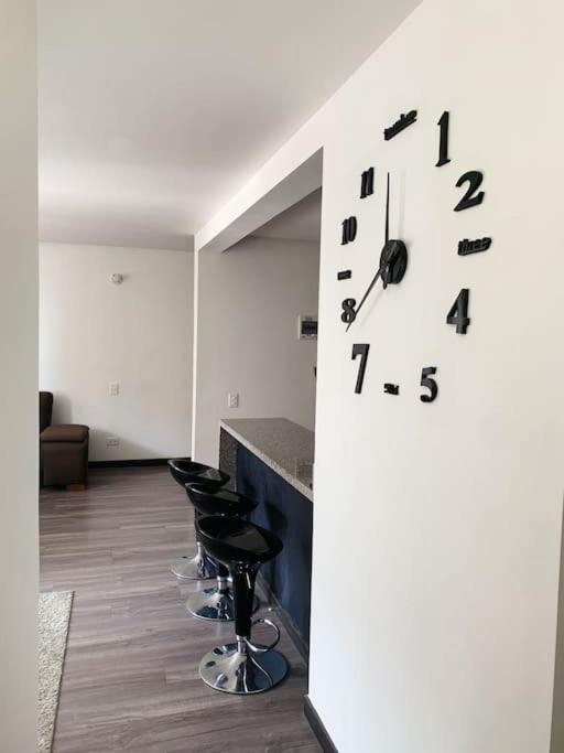 3 Bed Apartment, Near El Dorado Airport Bogotá