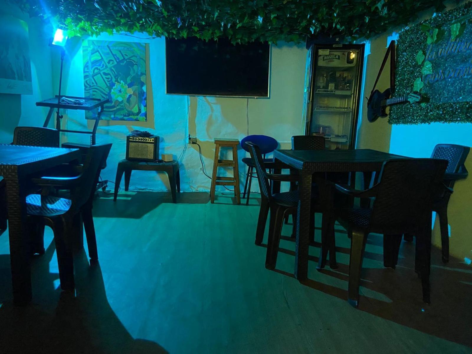 Backpackers - La Terraza