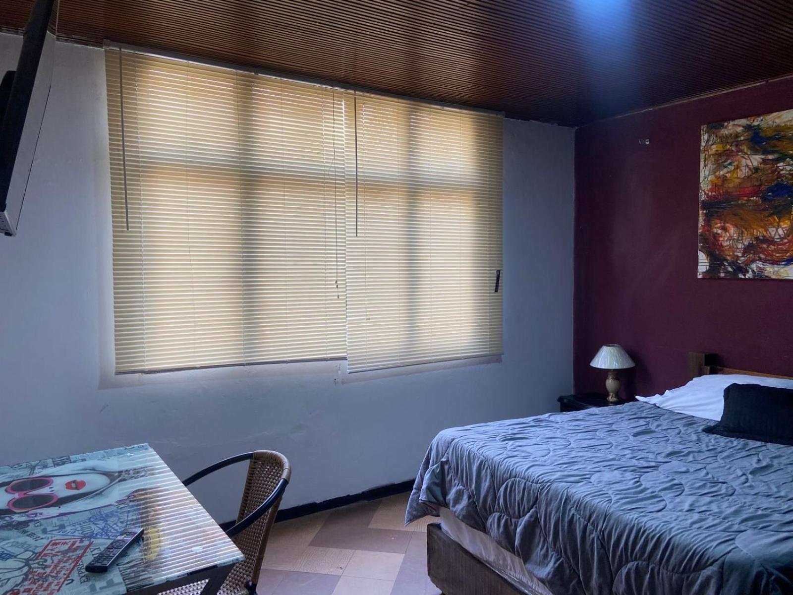 Backpackers - La Terraza