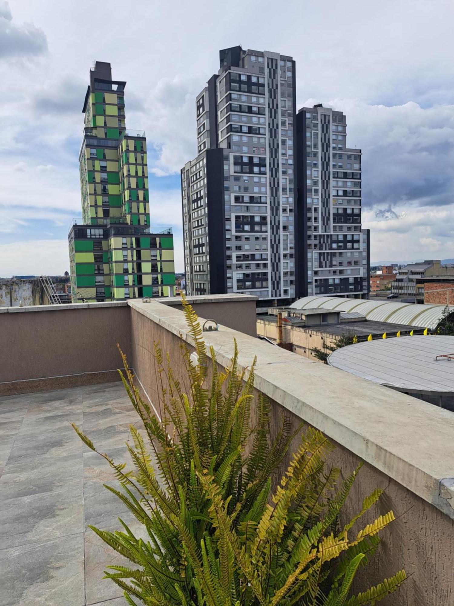 Apartamento Tehatron