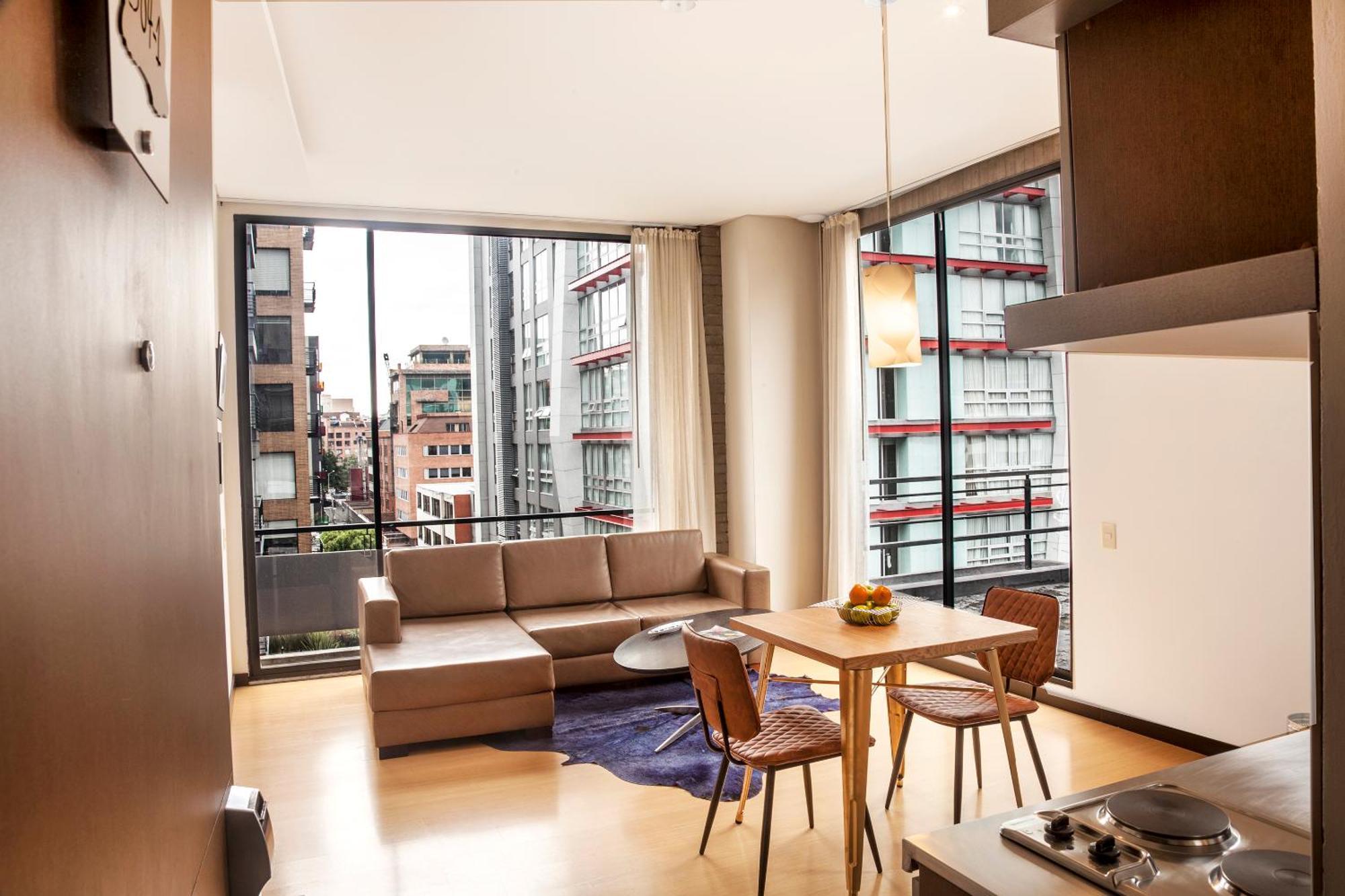 Viaggio Nueve Trez Hotel 4*
