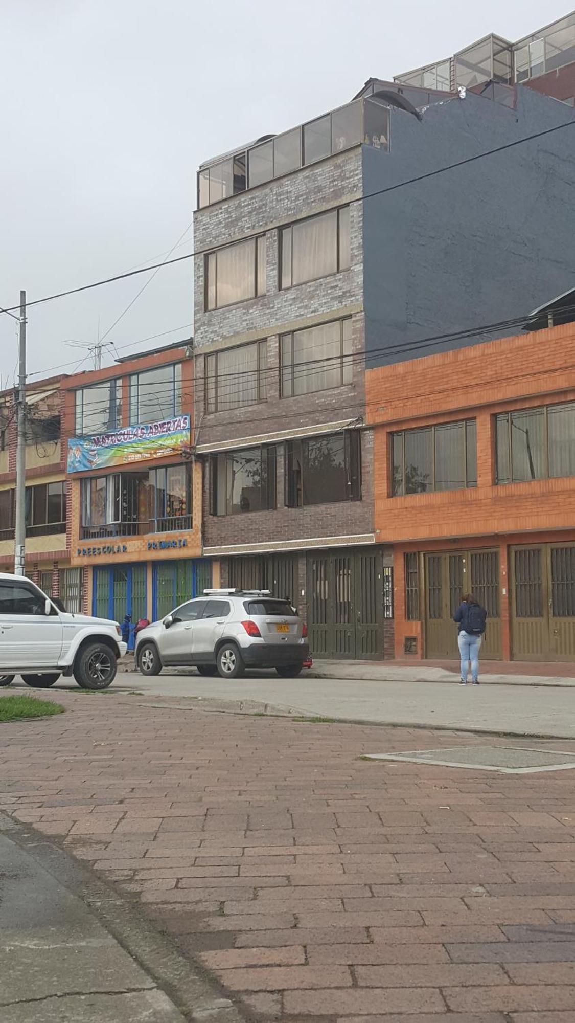 Cerca Al Aeropuerto, Toma De Fotos Huellas Visa Embajada Eeuu 700 Apartamento *