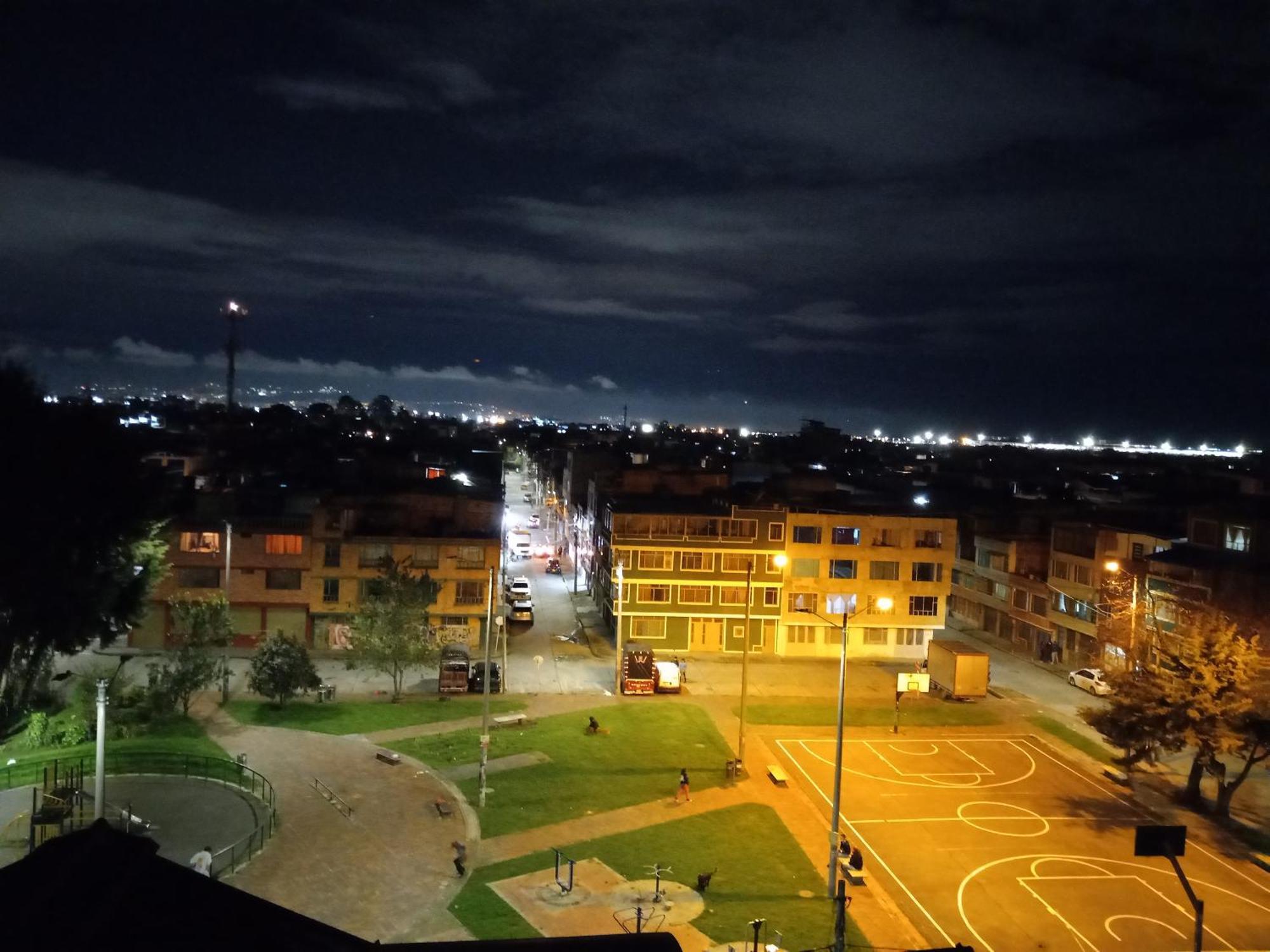 Apartamento Cerca Al Aeropuerto, Toma De Fotos Huellas Visa Embajada Eeuu 700