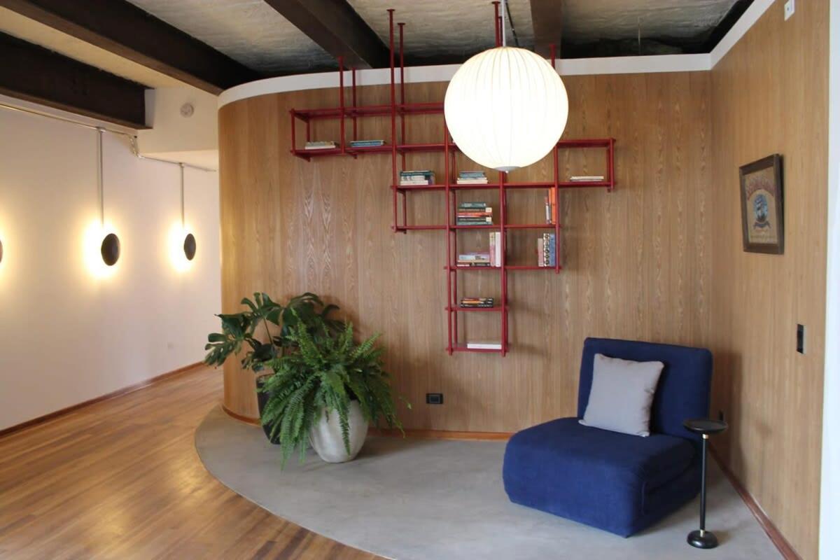 Amazing Vintage In Centro Internacional Apartment Bogota