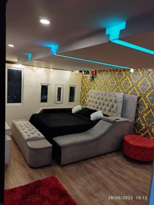Penthouse Con Jacuzzi Y Chimenea Bogotá