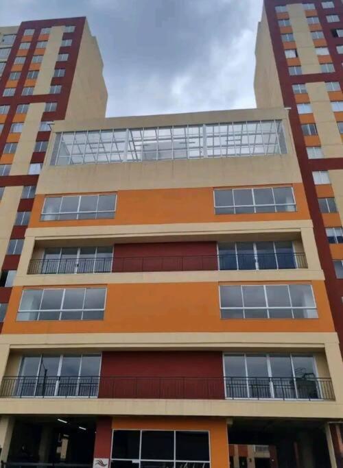 Apartamento Acogedor Dotado Excelentes Acabado Bogotá
