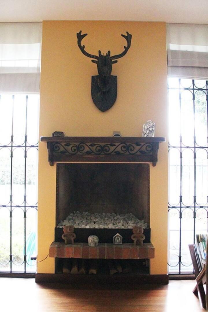Habitación en casa particular Belmira House Cedritos