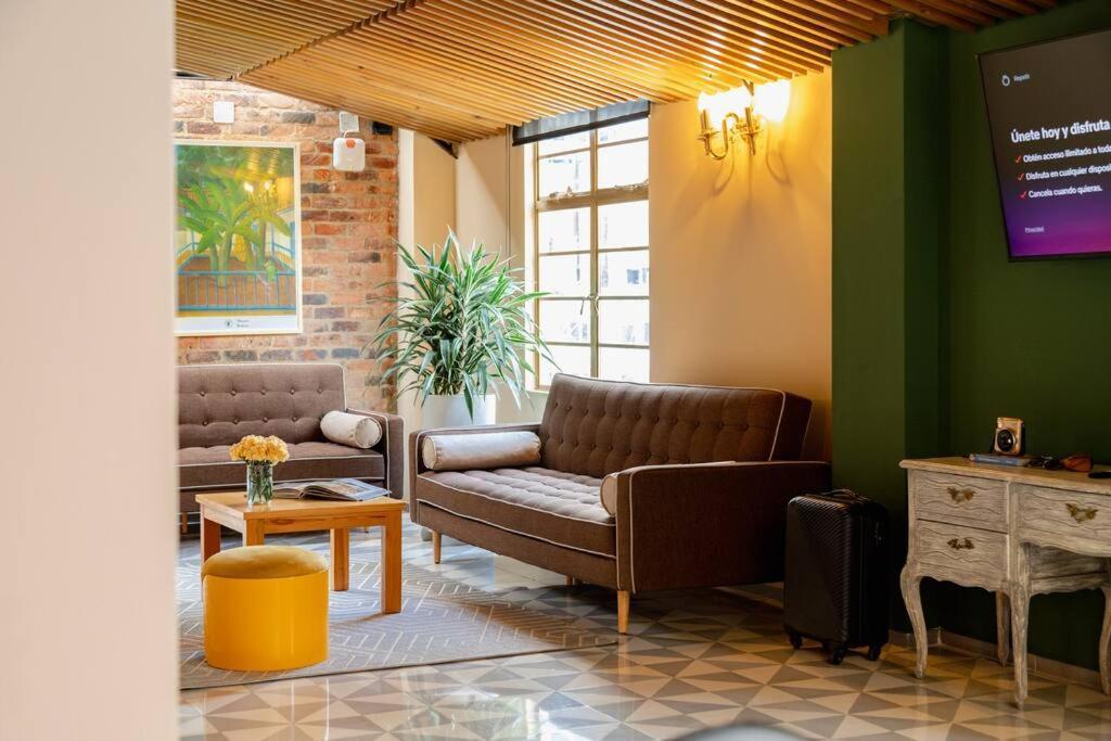 Apartamento Avj5 - Increible Y Amplio Aparta-loft En La Candelaria